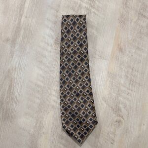 Versa Geometric Patterned Brown Tie